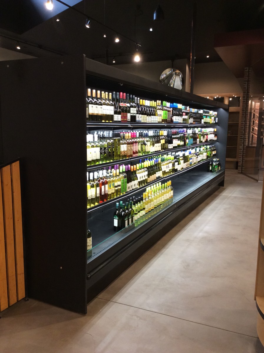 Wine & Liquor Refrigerated Displays Five Level Upright SelfService
